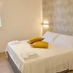 Bed and Breakfast Room45