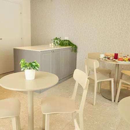 住宿加早餐酒店 Room45